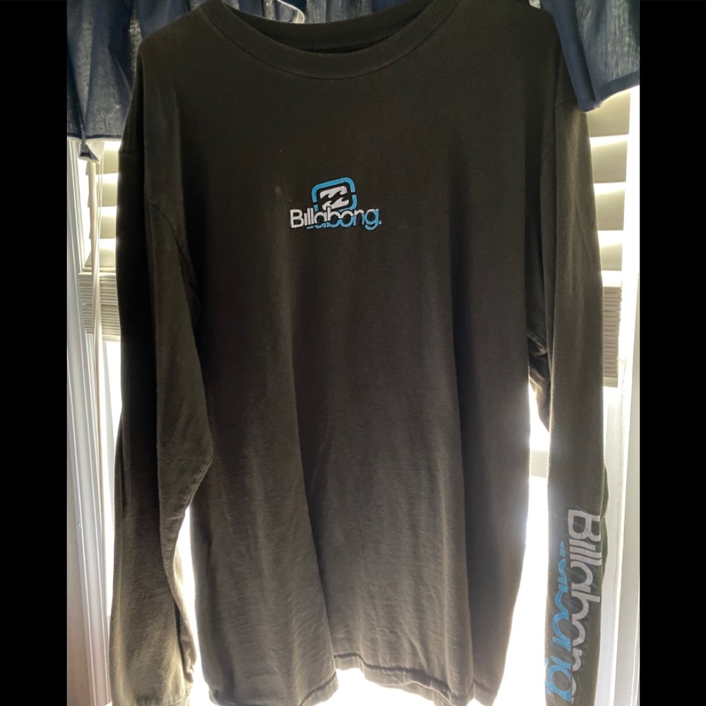 Long sleeve tshirt
